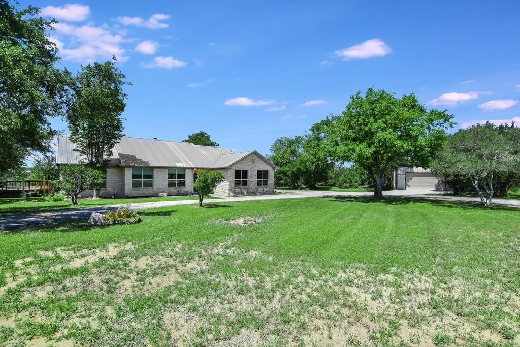 New Listing! 4 Bdrm Hill Country Home With Pool Austin Exterior photo